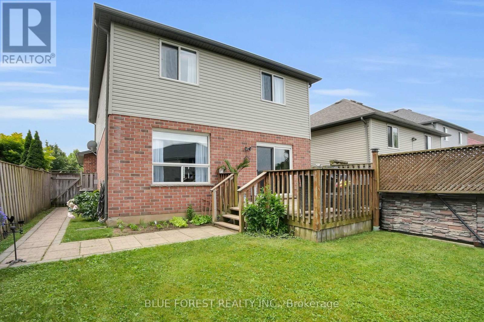 2949 Meadowgate Boulevard, London South (South U), ON - Outdoor With Exterior