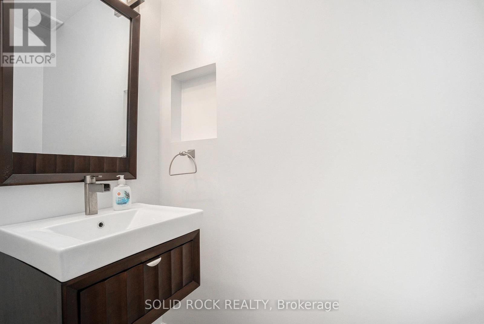 34 - 4573 Carrington Place, Ottawa, ON - Indoor Photo Showing Bathroom