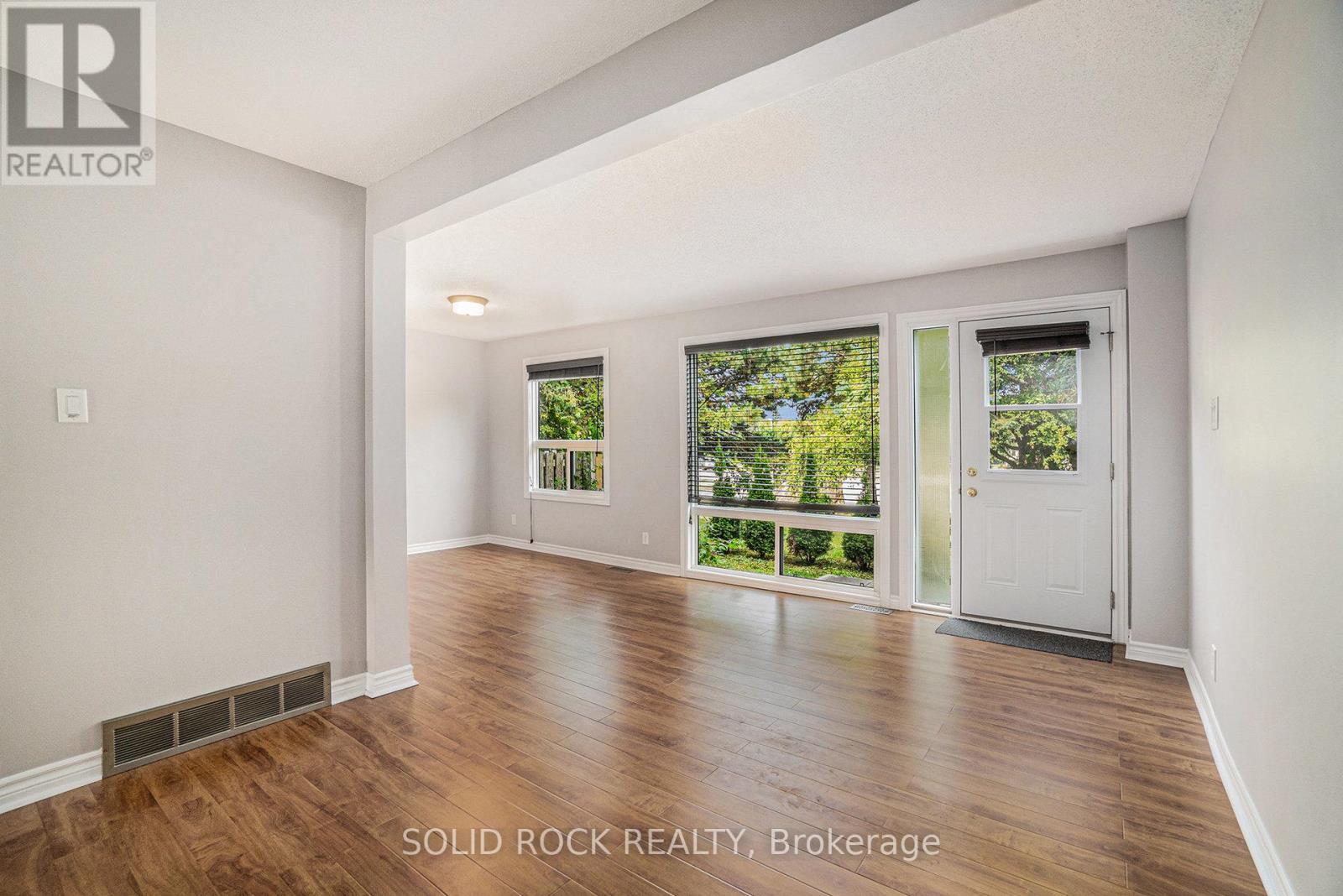 34 - 4573 Carrington Place, Ottawa, ON - Indoor