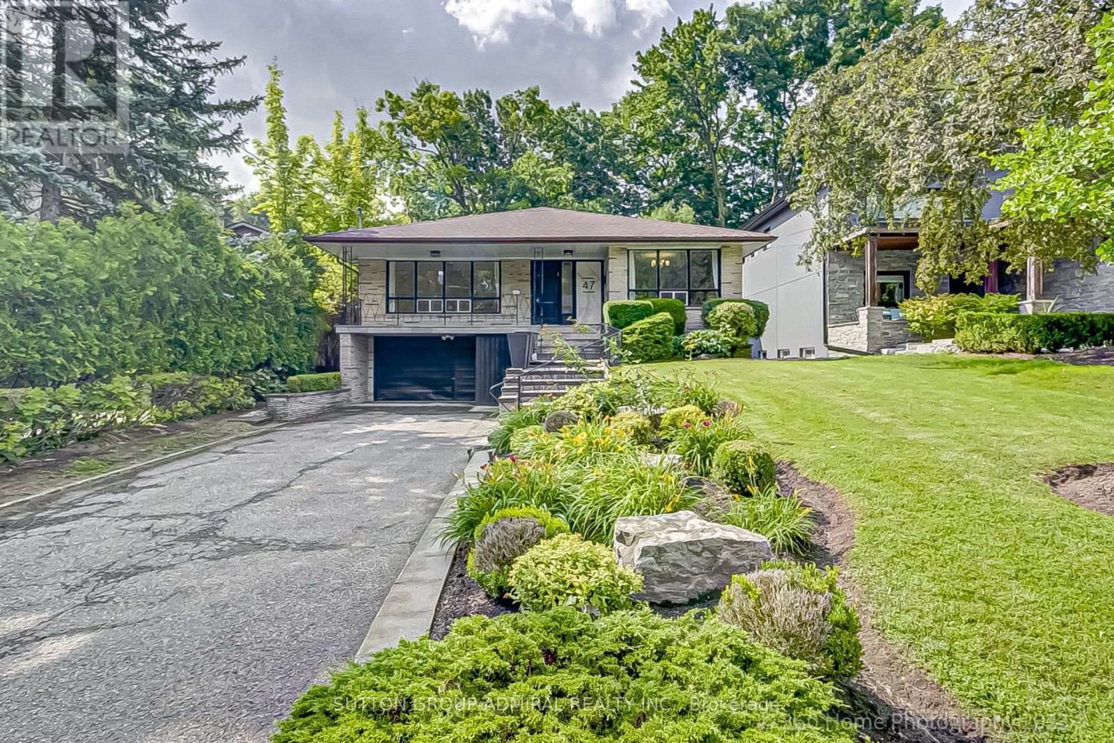 47 Waterloo Avenue, Toronto, ON - Outdoor