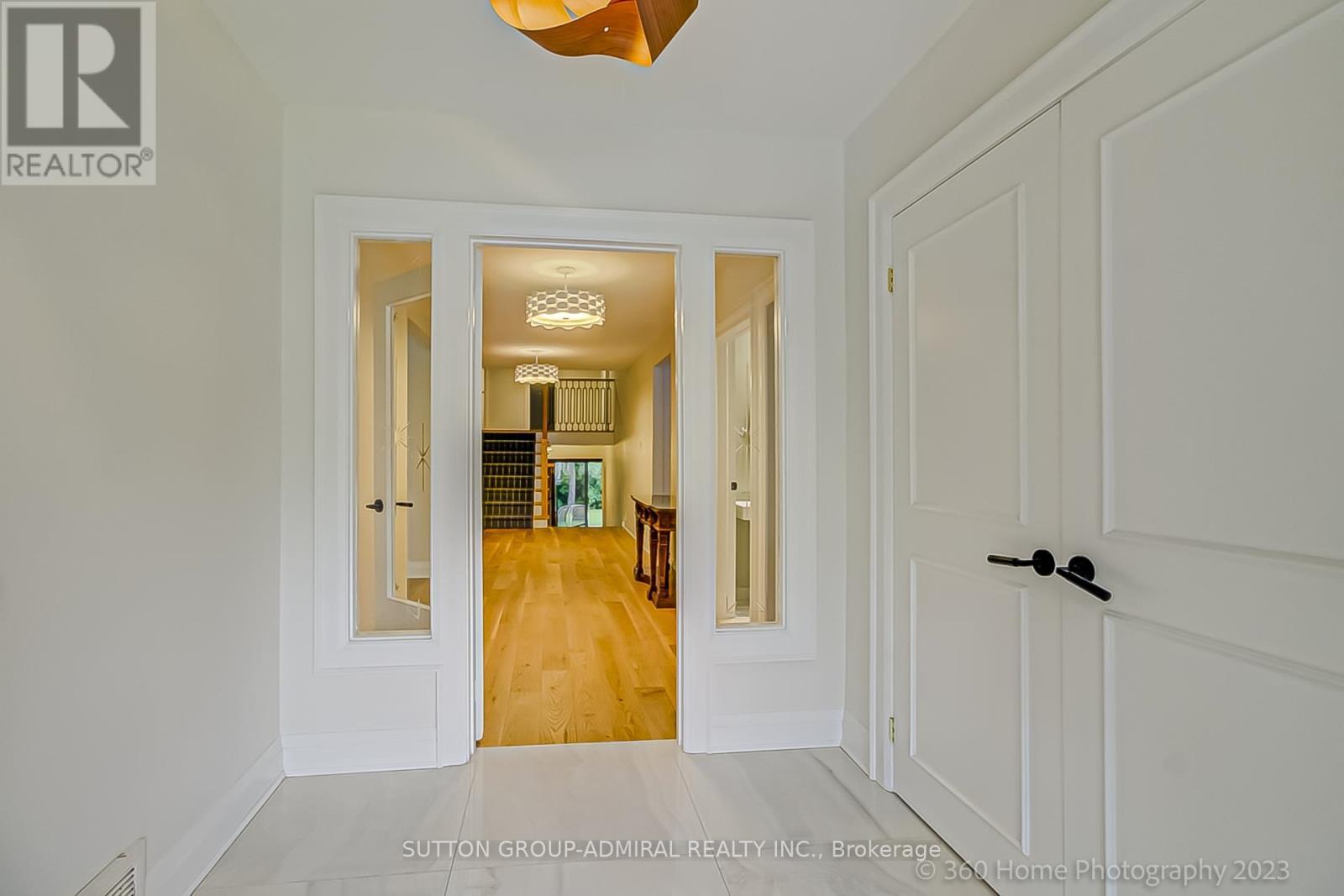 47 Waterloo Avenue, Toronto, ON - Indoor Photo Showing Other Room