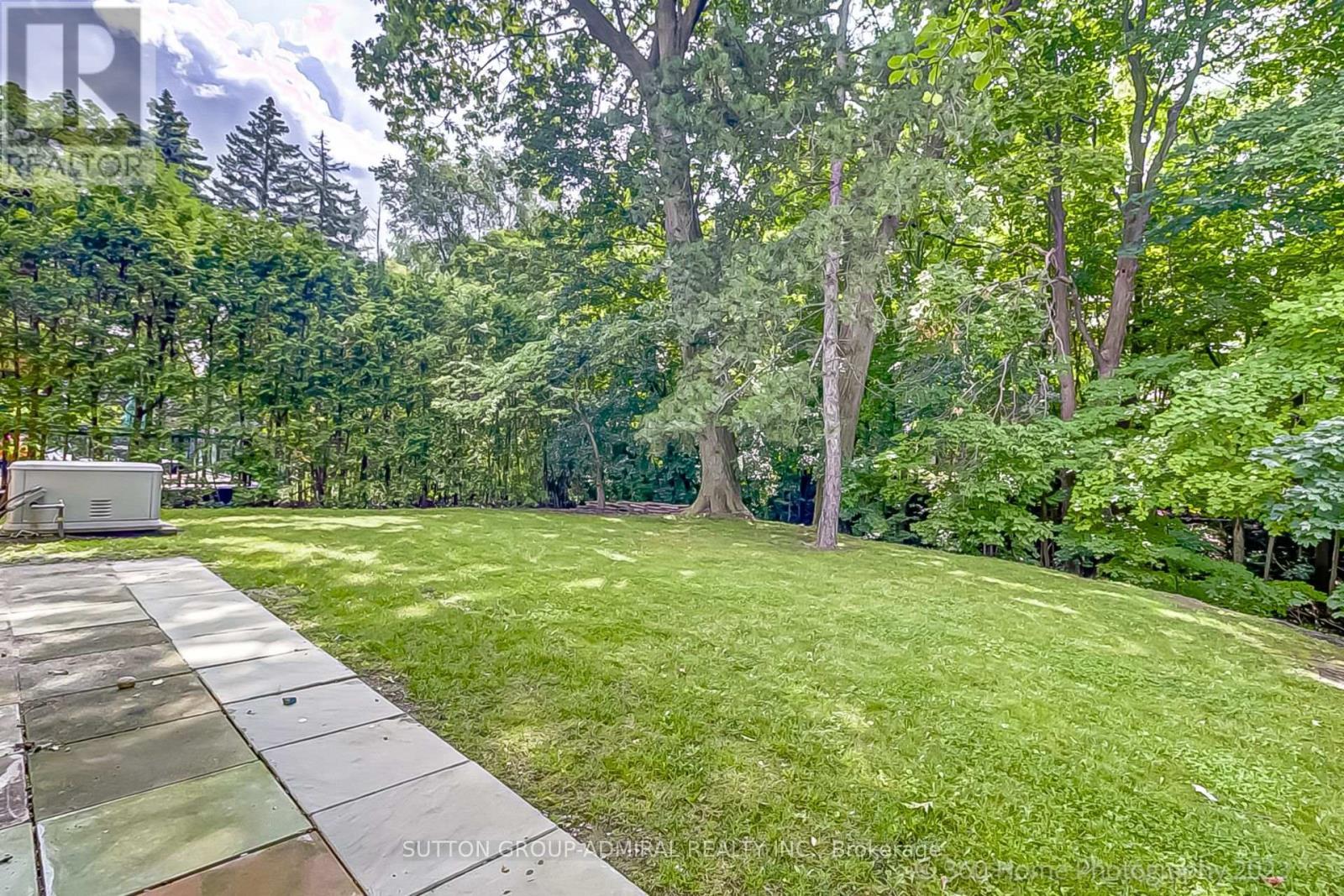 47 Waterloo Avenue, Toronto, ON - Outdoor