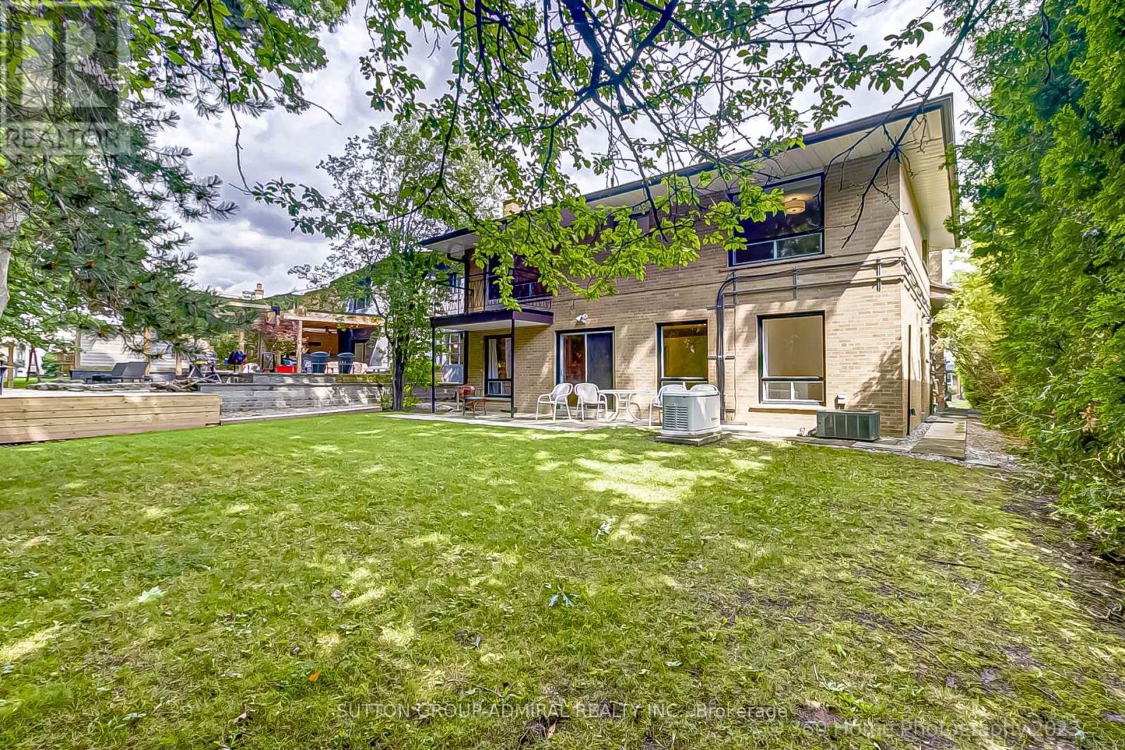 47 Waterloo Avenue, Toronto, ON - Outdoor