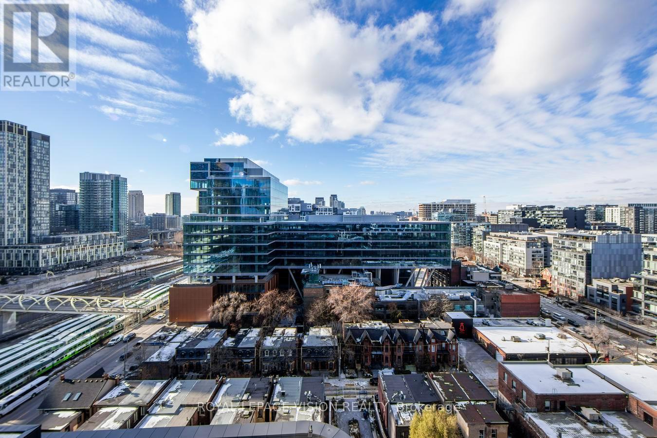 1103 - 480 Front Street W, Toronto, ON - Outdoor With View