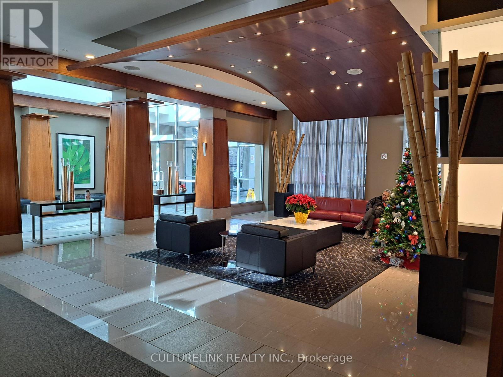 910 - 35 Bales Avenue, Toronto, ON - Indoor Photo Showing Other Room