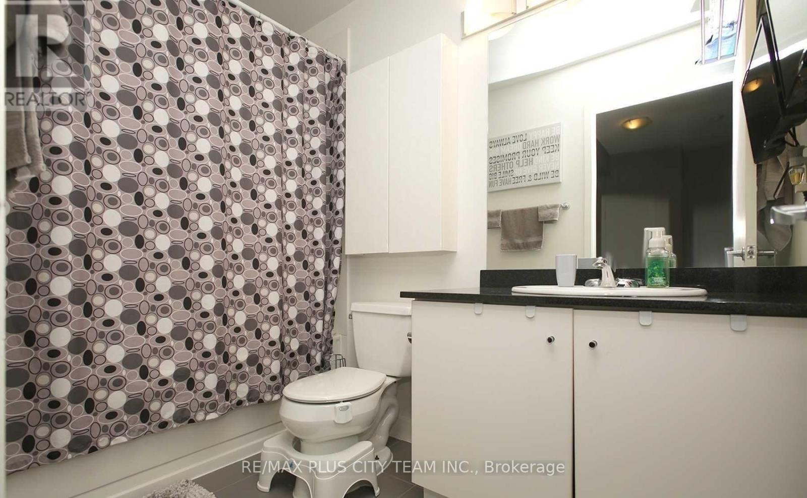2511 - 12 Yonge Street, Toronto, ON - Indoor Photo Showing Bathroom