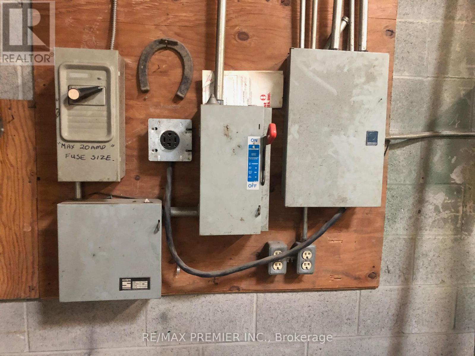 17 - 50 Ritin Lane, Vaughan, ON