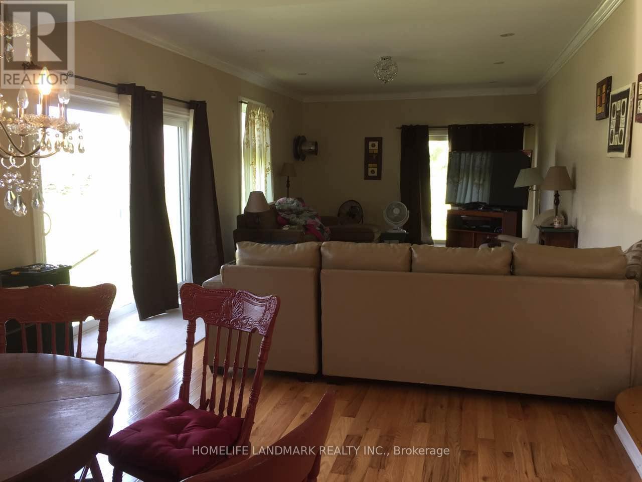 3358 Ravenshoe Road, Georgina, ON - Indoor Photo Showing Other Room