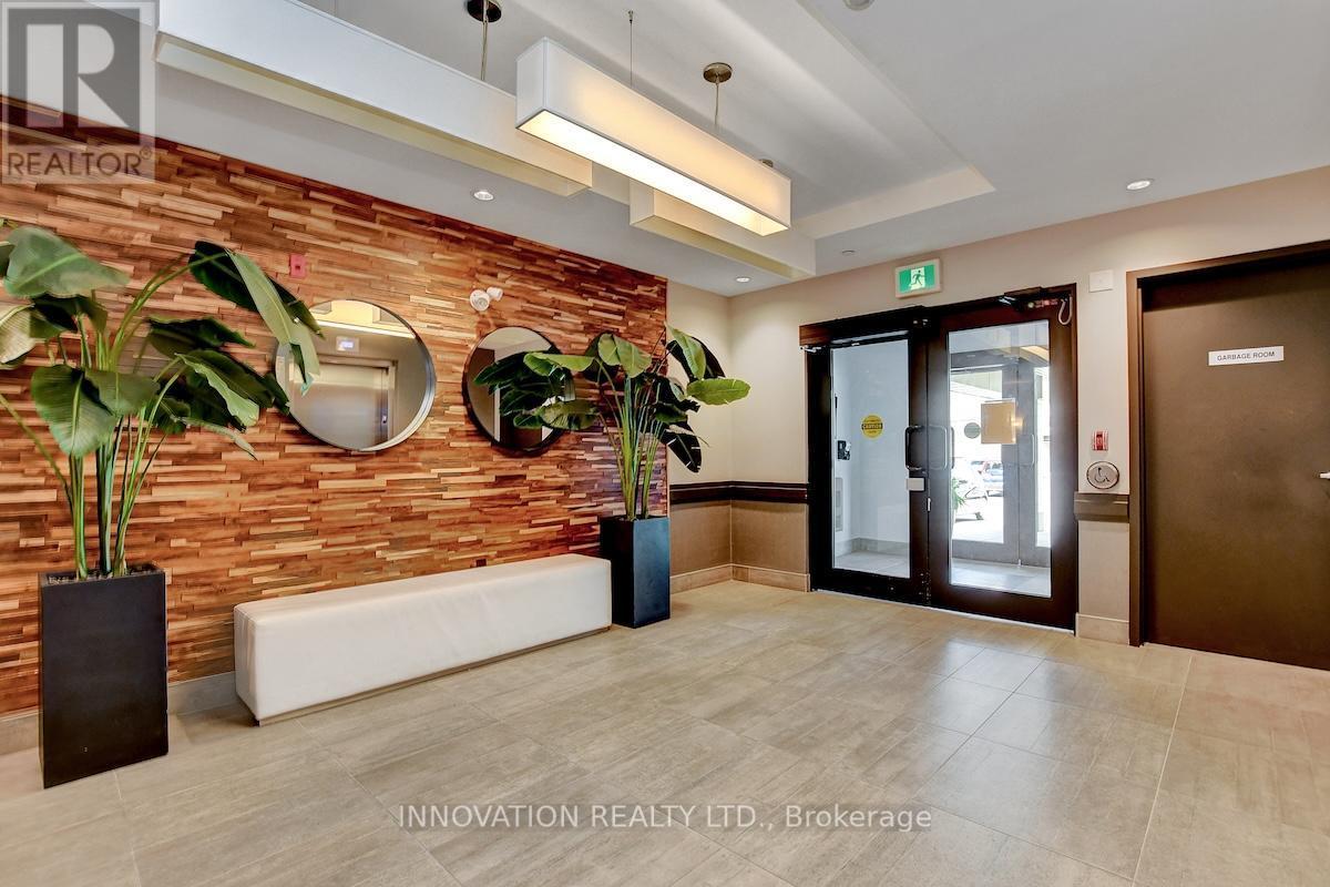 116 - 120 Prestige Circle, Ottawa, ON - Indoor Photo Showing Other Room