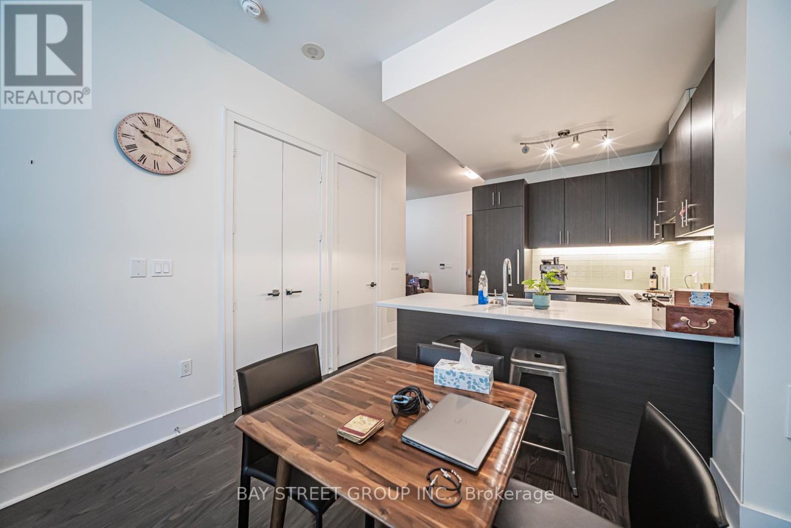 319 - 29 Queens Quay E, Toronto, ON - Indoor