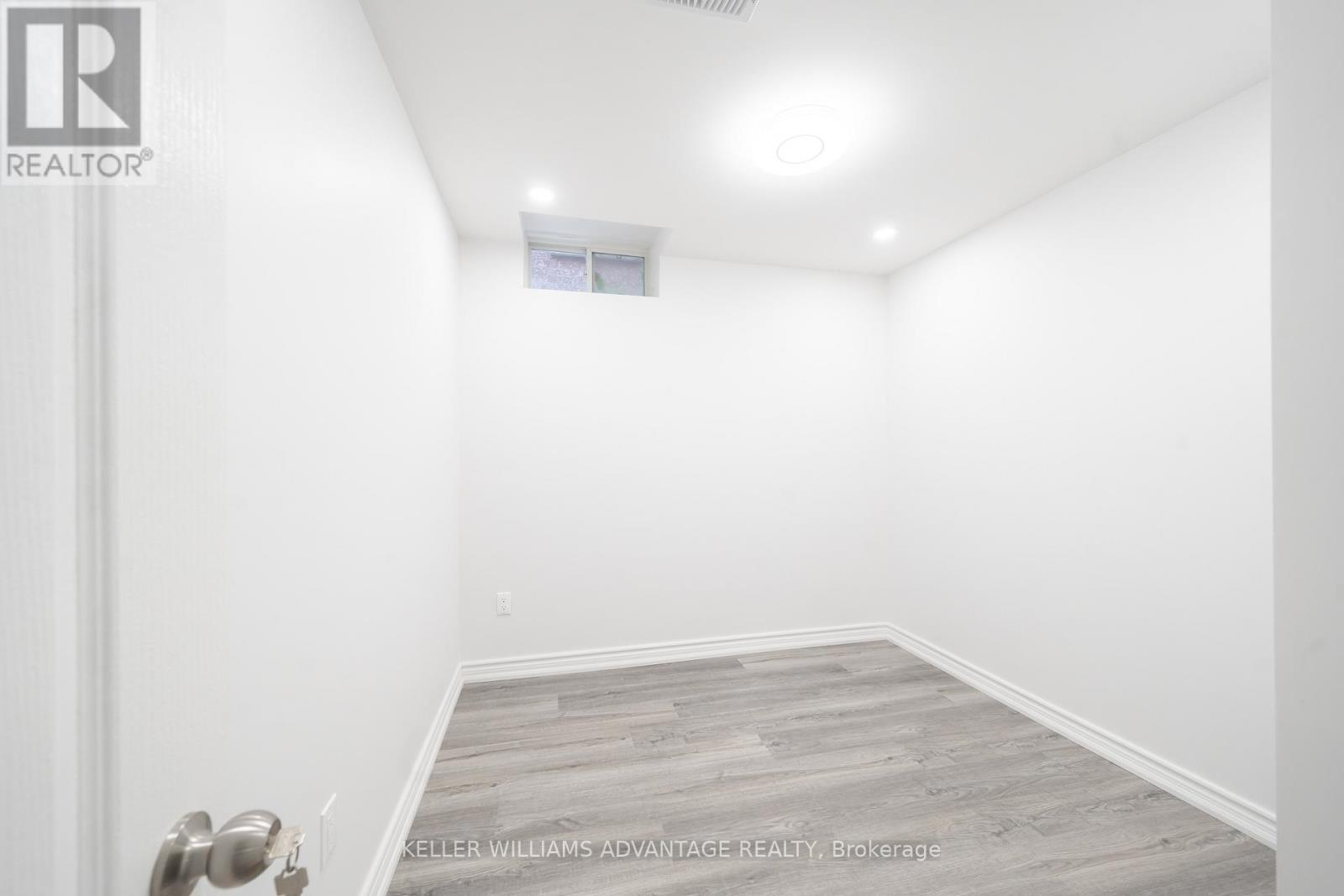 Bsmt - 5106 Churchill Meadows Boulevard, Mississauga, ON - Indoor Photo Showing Other Room
