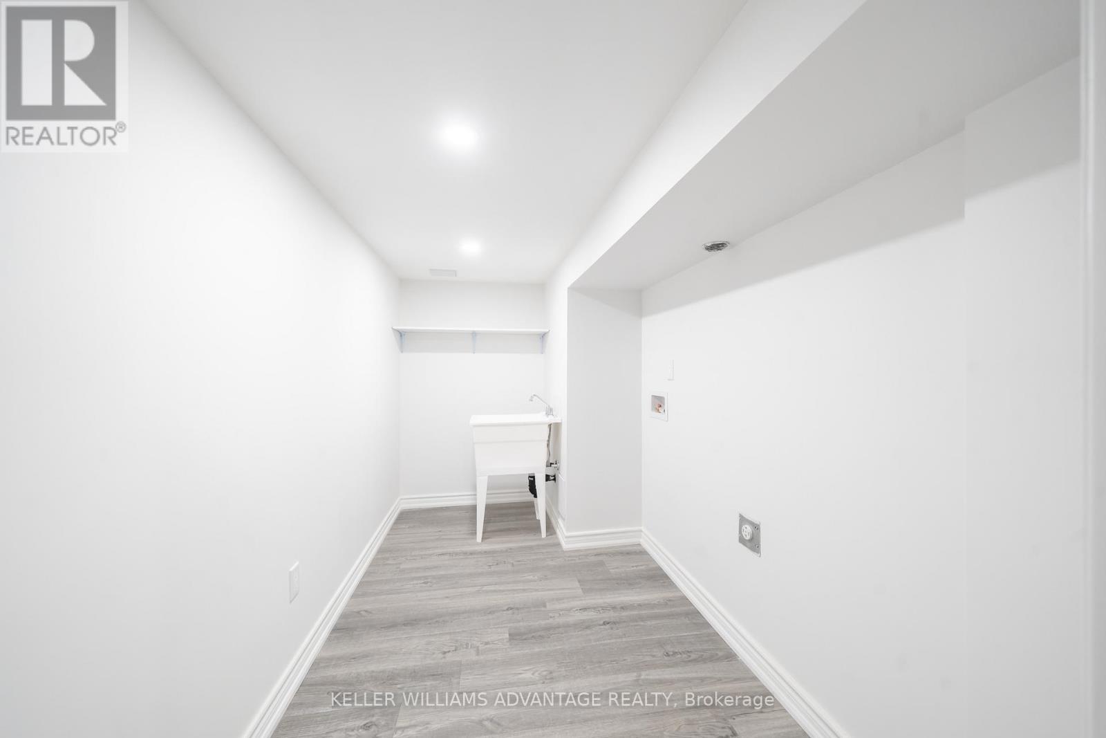 Bsmt - 5106 Churchill Meadows Boulevard, Mississauga, ON - Indoor Photo Showing Other Room