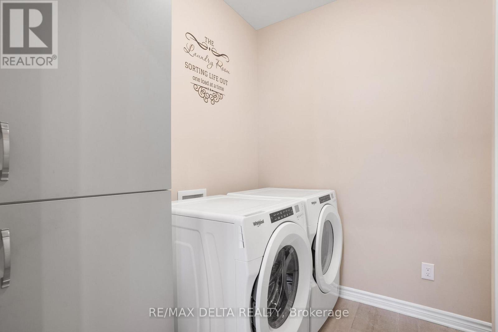 258 De L'Étang Street, Clarence-Rockland, ON - Indoor Photo Showing Laundry Room