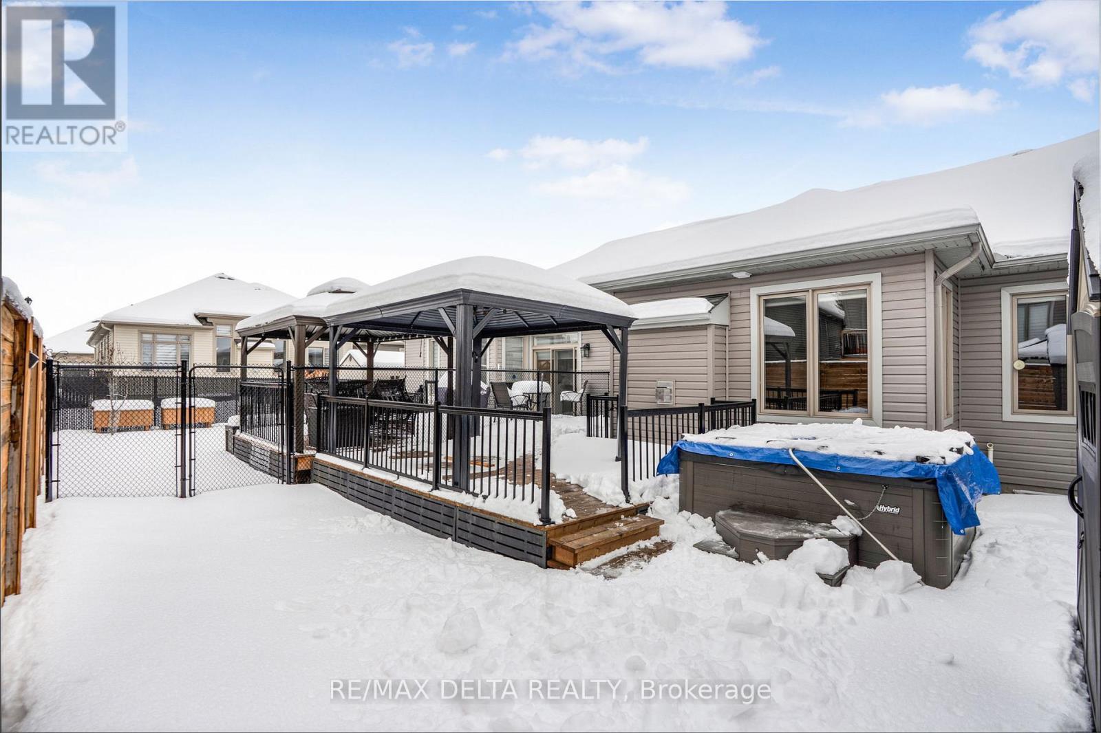 258 De L'Étang Street, Clarence-Rockland, ON - Outdoor