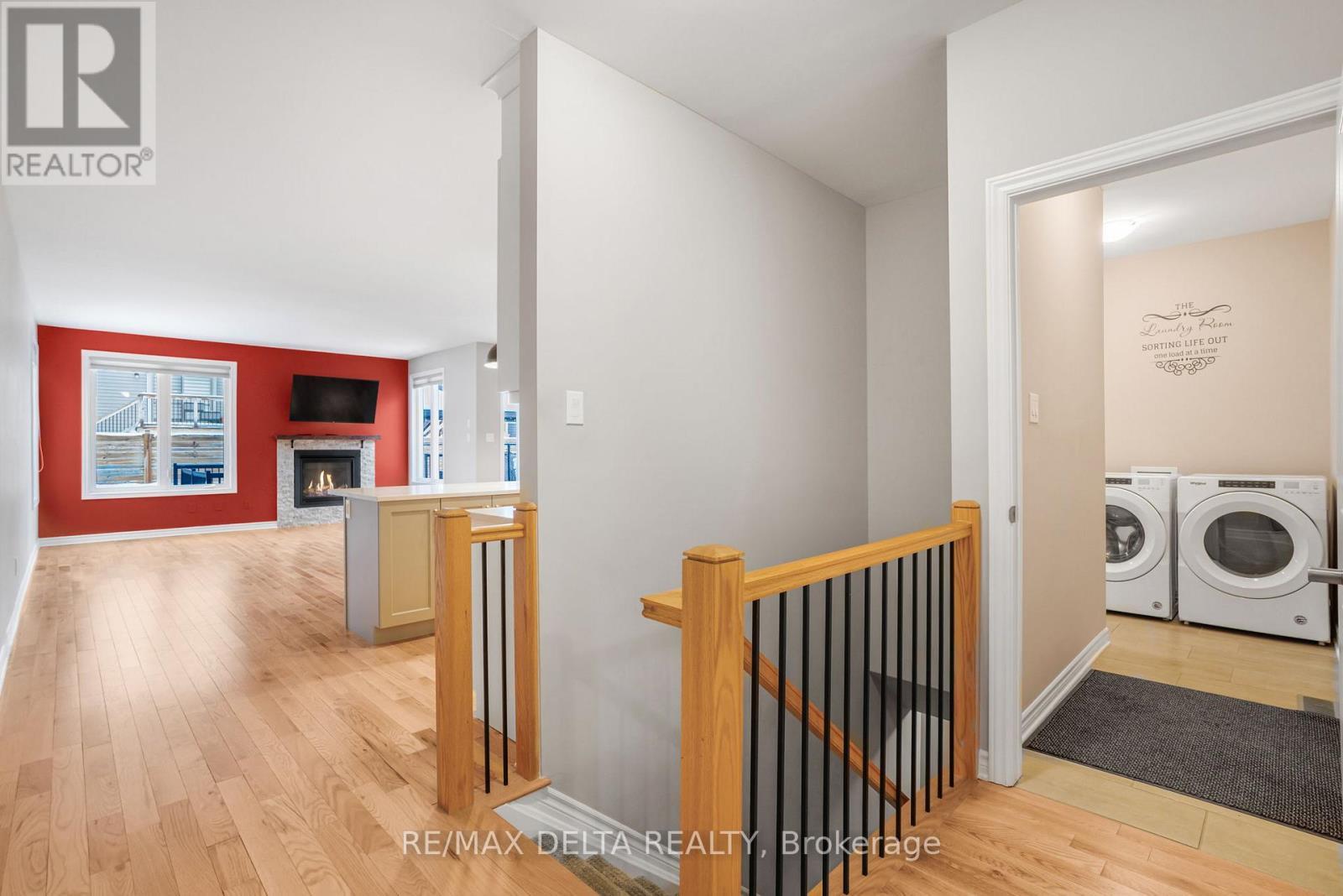 258 De L'Étang Street, Clarence-Rockland, ON - Indoor Photo Showing Laundry Room