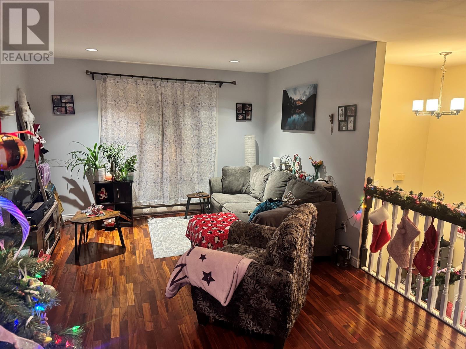 37 Branscombe Street, St. John'S, NL - Indoor Photo Showing Other Room