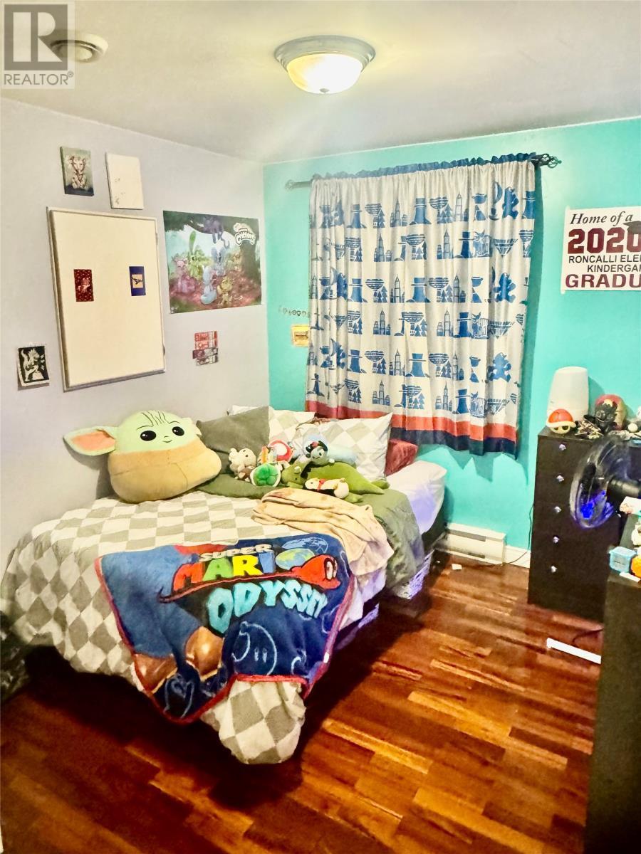 37 Branscombe Street, St. John'S, NL - Indoor Photo Showing Bedroom