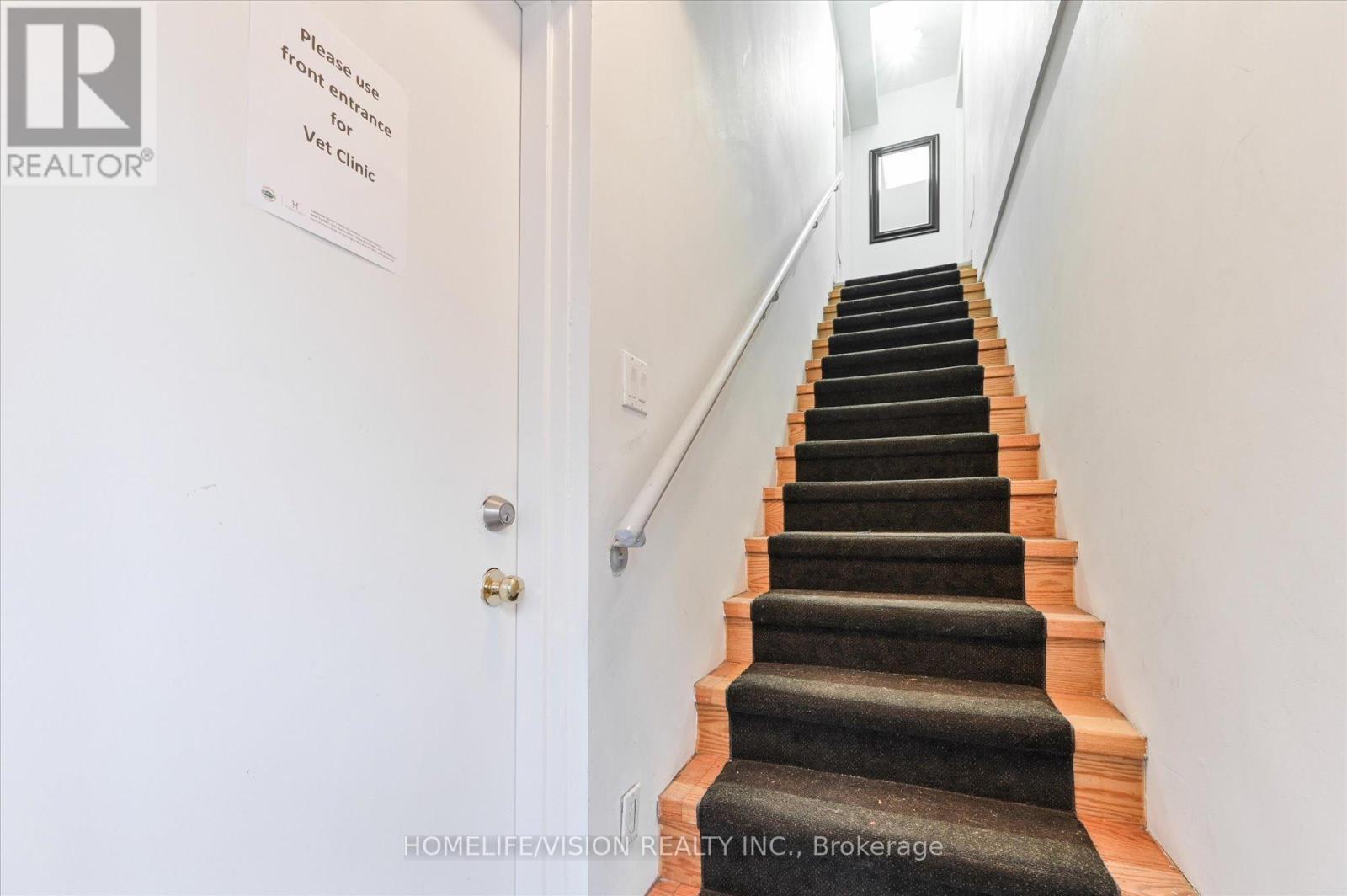 Separate Entrance - 400 Summerhill Avenue, Toronto, ON