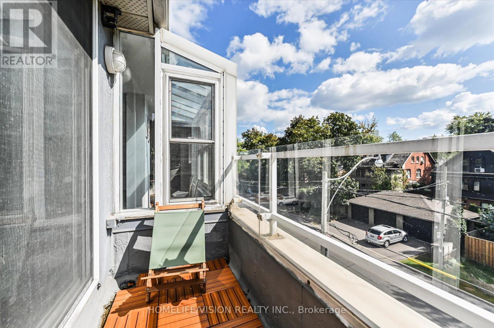 Walk-Out Balcony - 400 Summerhill Avenue, Toronto, ON