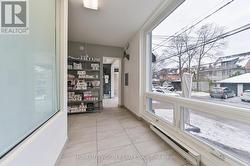 Huge Front Exposure to Summerhiil Ave -