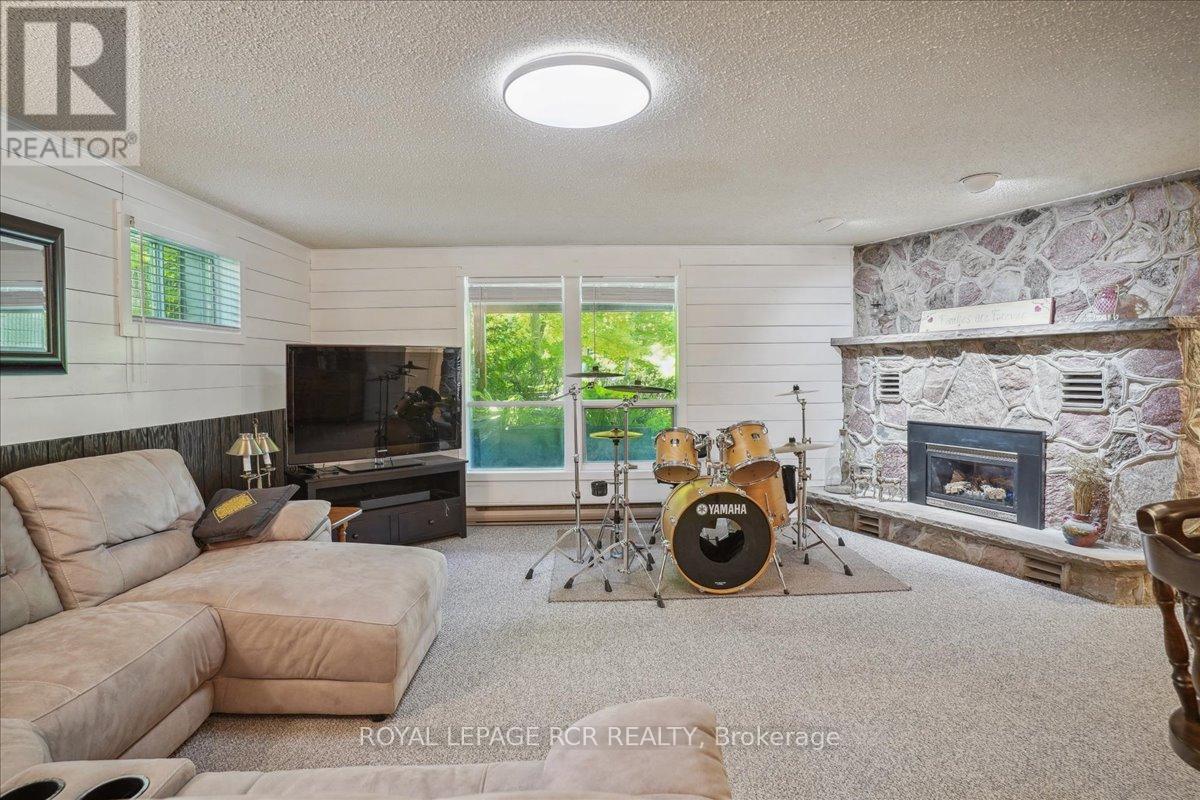 859 Sixth Street N, South Bruce Peninsula, ON