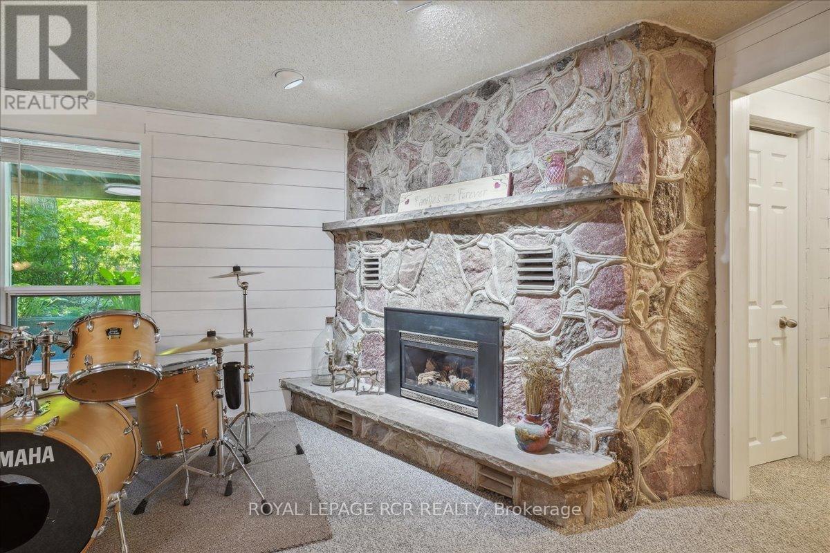 859 Sixth Street N, South Bruce Peninsula, ON