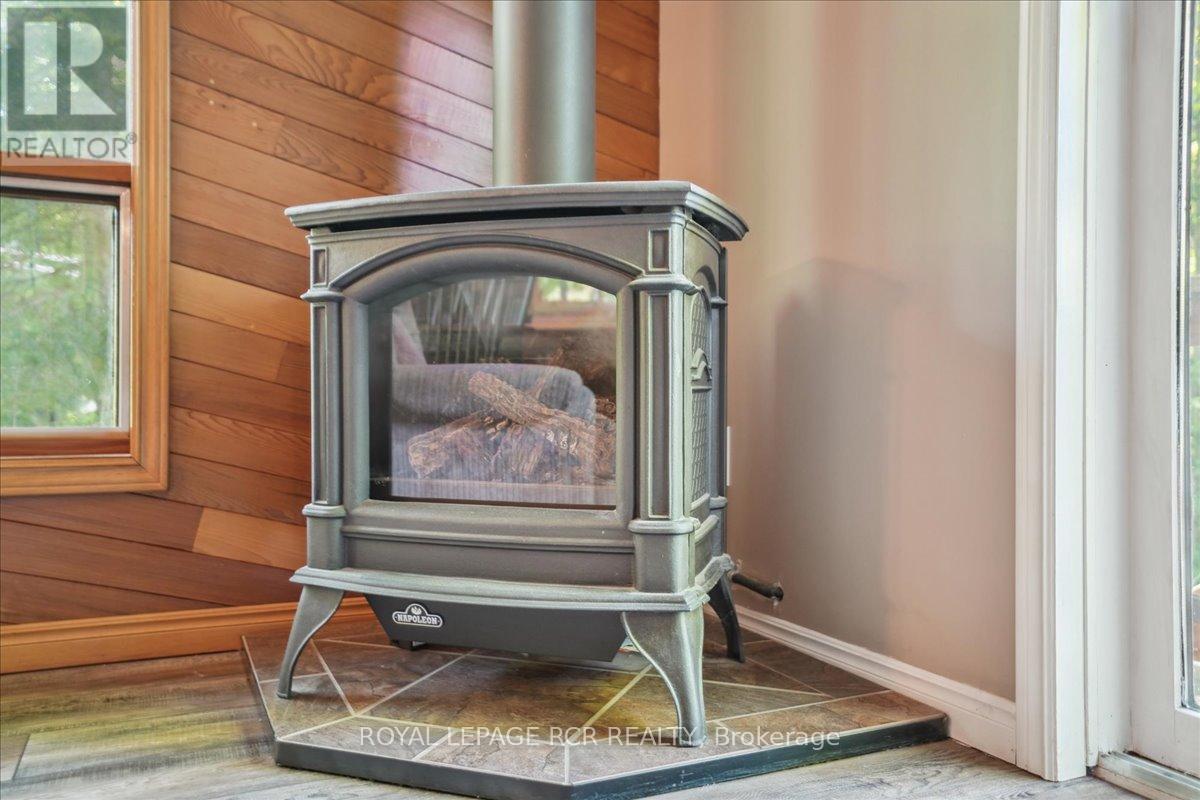 859 Sixth Street N, South Bruce Peninsula, ON