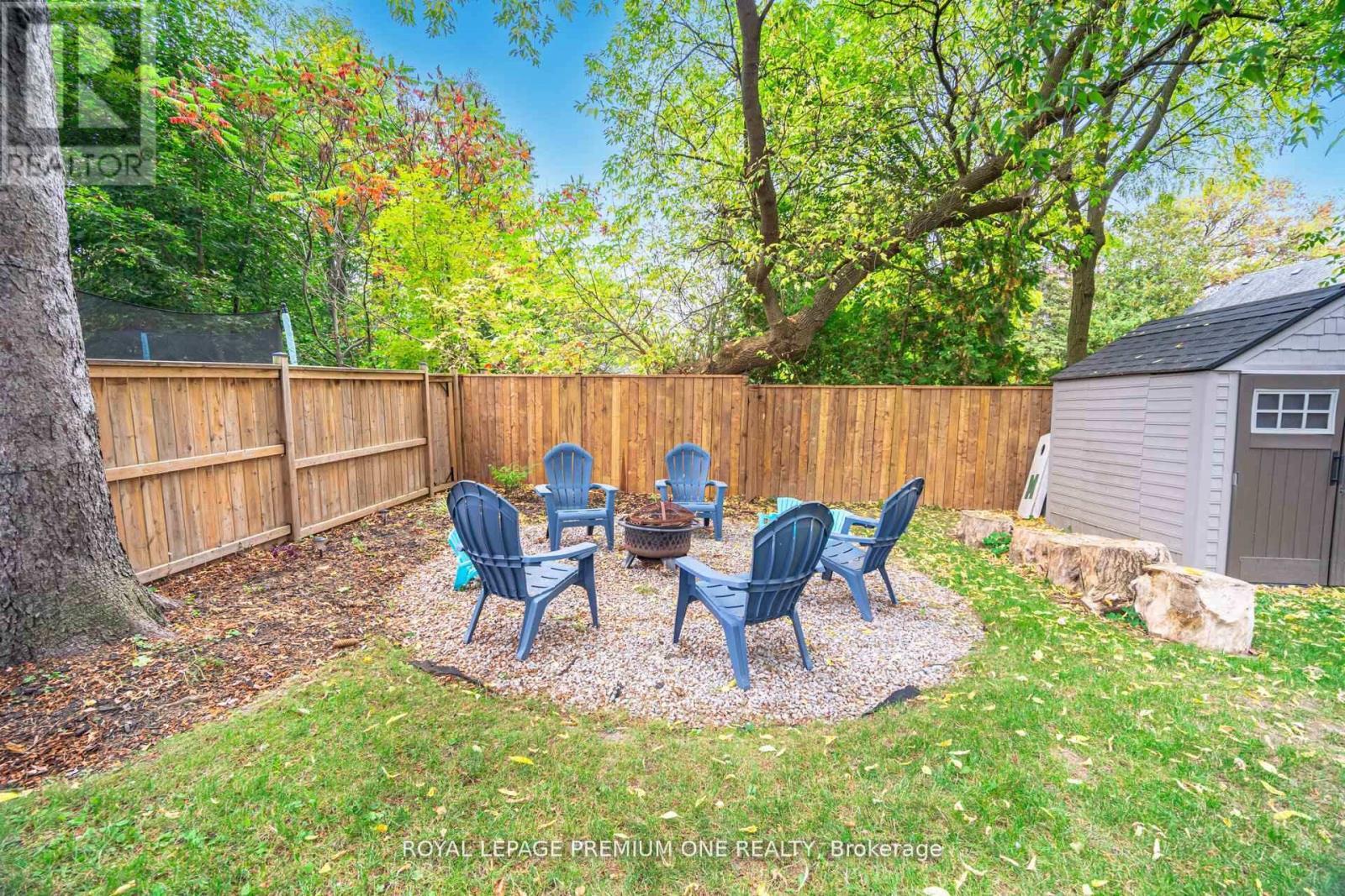 301 Court Street, Newmarket, ON - Outdoor