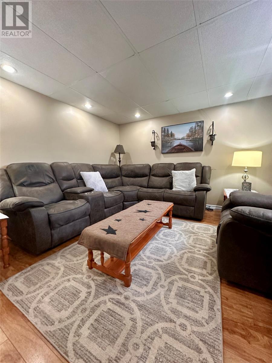 10 Jamieson Avenue, Grand Bank, NL - Indoor