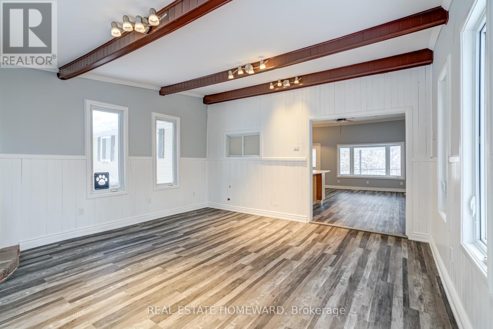 11 Dover Lane, Scugog, ON - Indoor Photo Showing Other Room