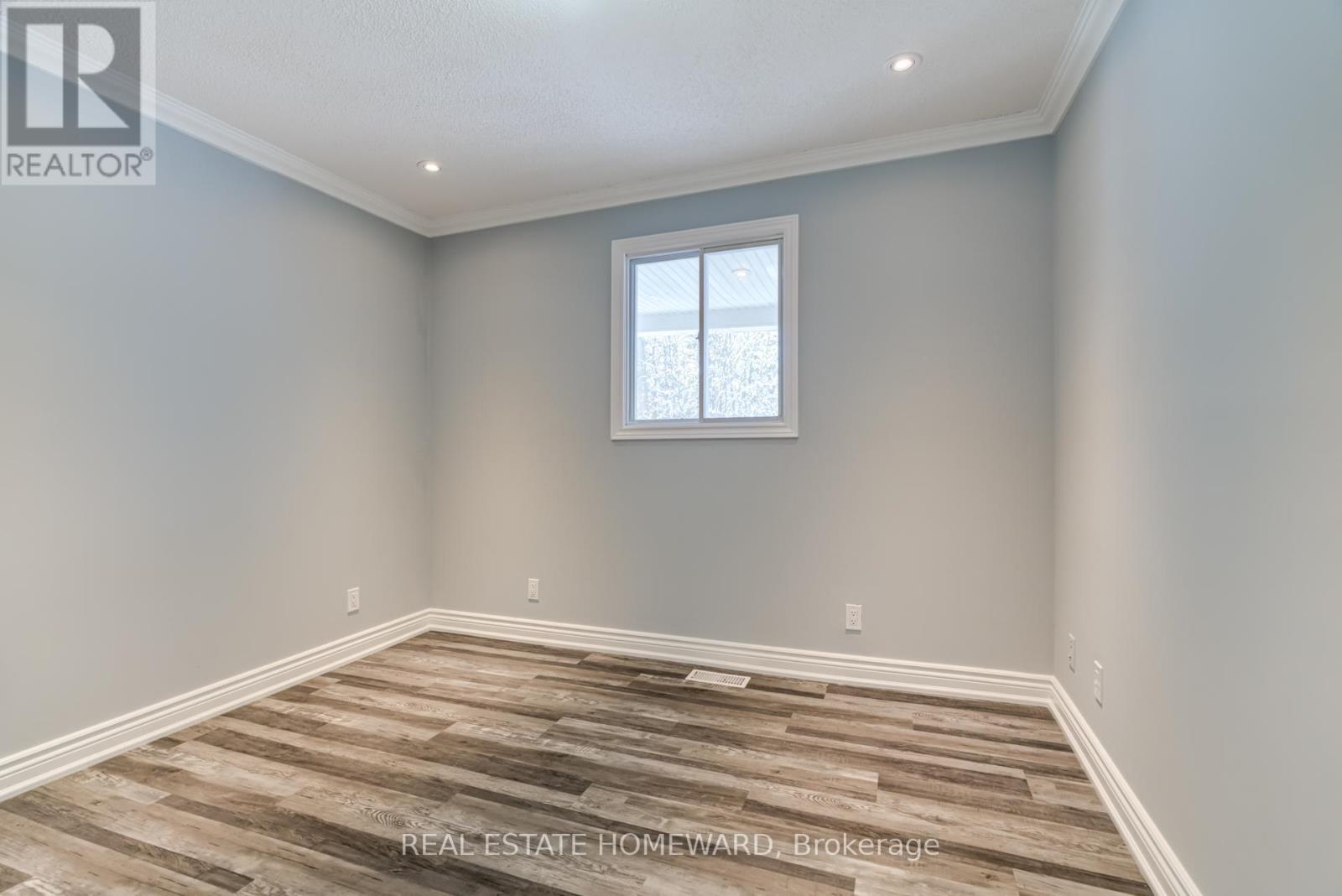 11 Dover Lane, Scugog, ON - Indoor Photo Showing Other Room