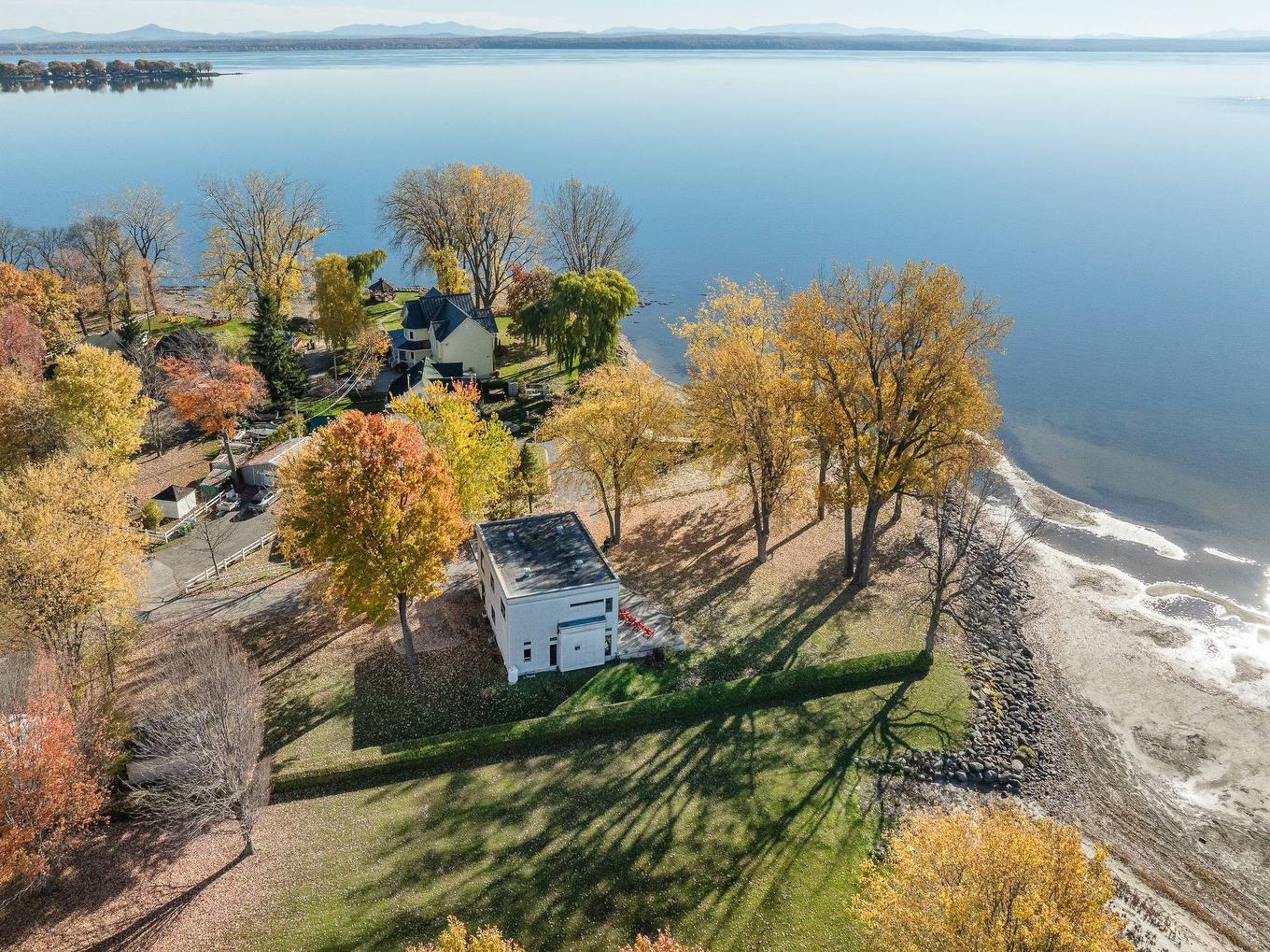 Overall view - 256 67E Rue O., Venise-En-Québec, QC - Outdoor With Body Of Water With View