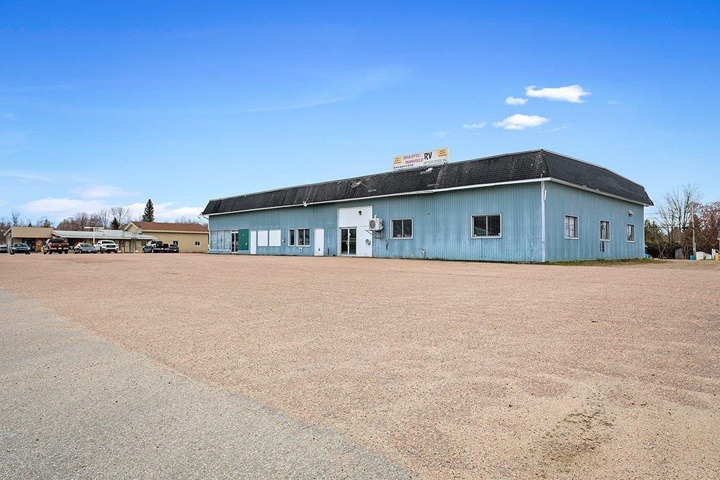 Façade - 221 Rue Principale, Mansfield-Et-Pontefract, QC - Outdoor