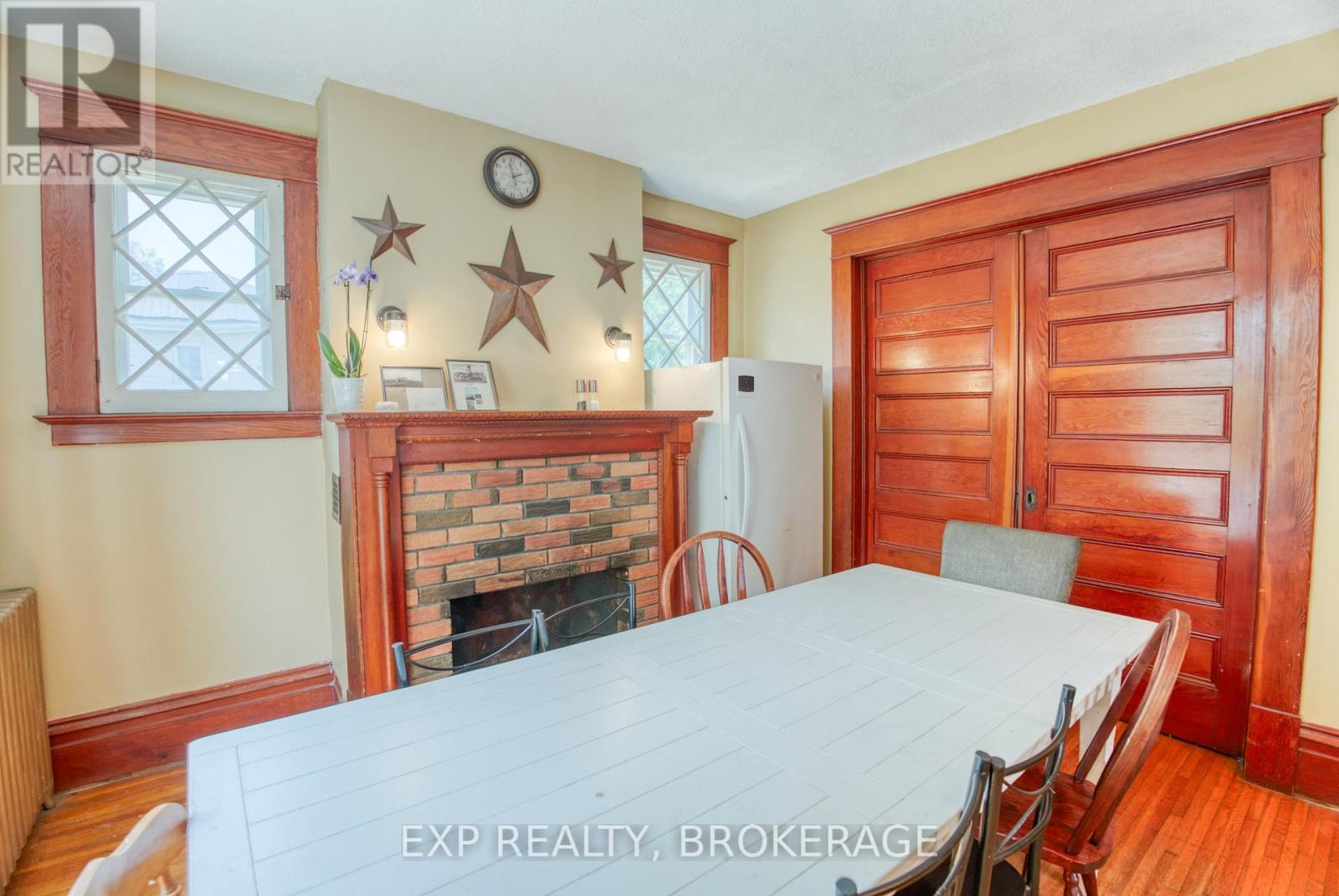 129 Dundas Street, Deseronto (Deseronto (Town)), ON - Indoor Photo Showing Dining Room