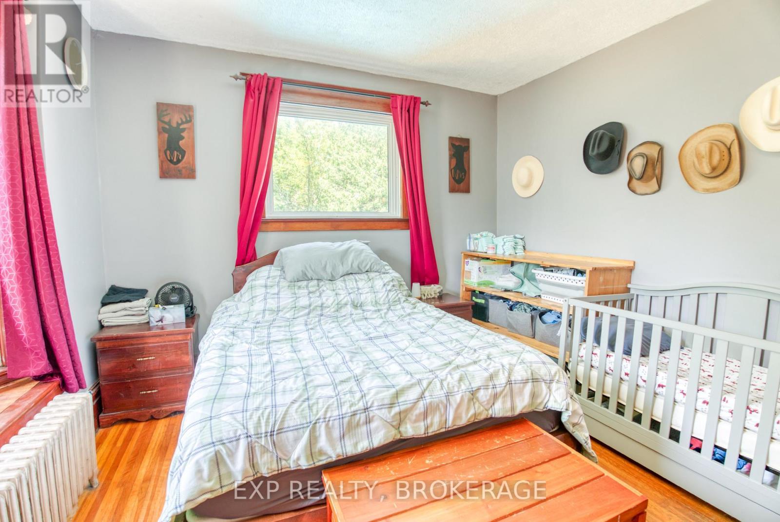 129 Dundas Street, Deseronto (Deseronto (Town)), ON - Indoor Photo Showing Bedroom