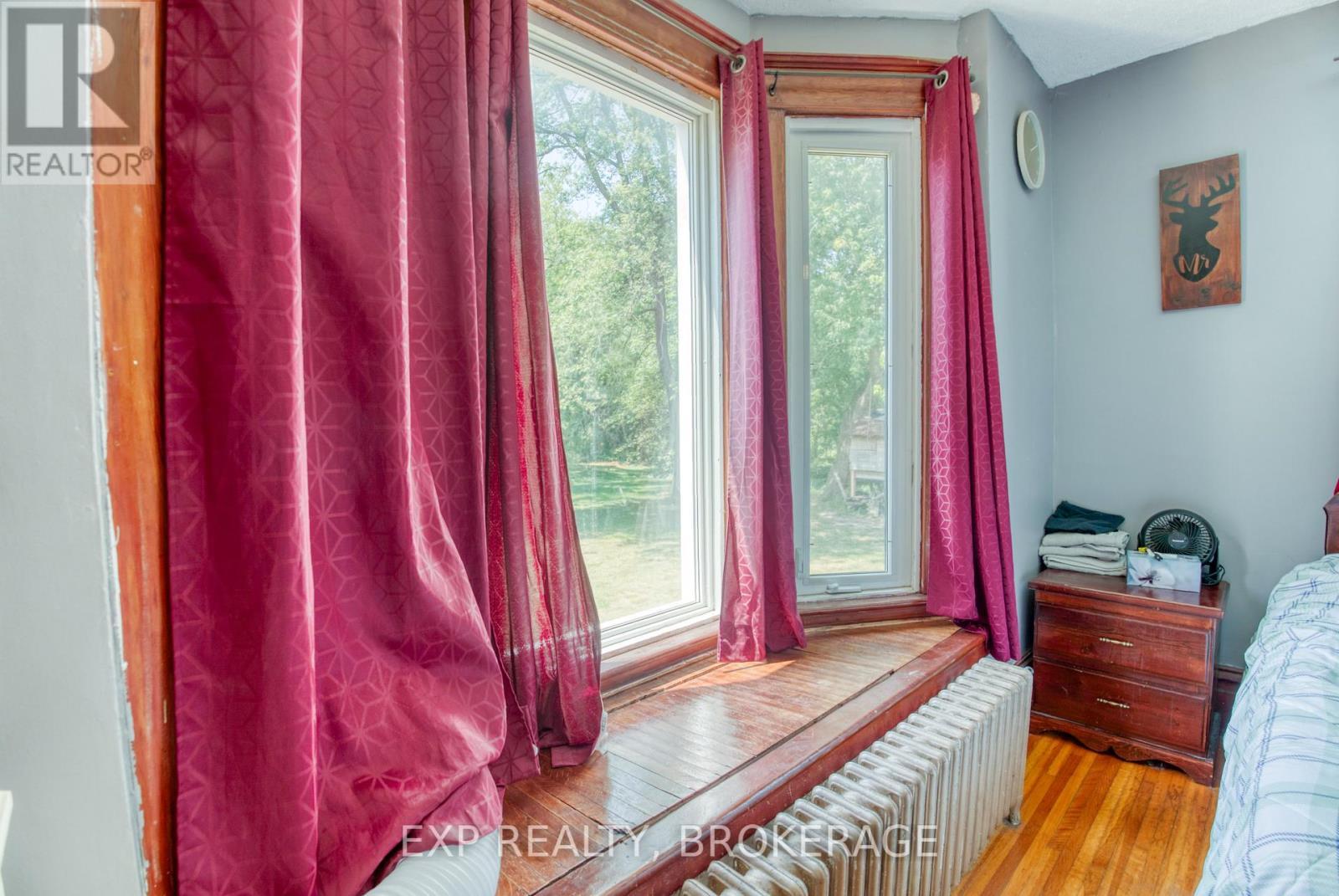 129 Dundas Street, Deseronto (Deseronto (Town)), ON - Indoor Photo Showing Bedroom