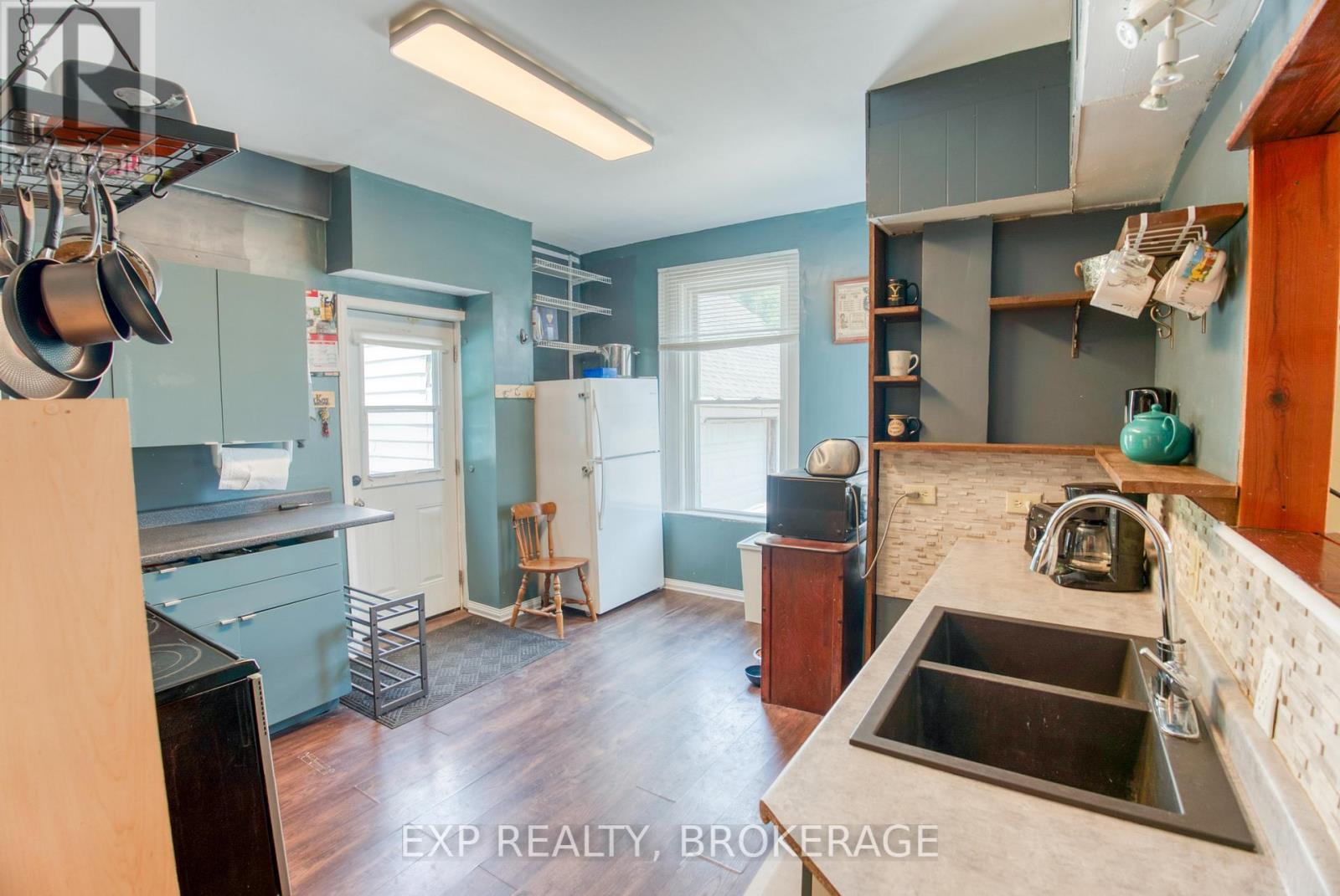 129 Dundas Street, Deseronto (Deseronto (Town)), ON - Indoor Photo Showing Kitchen