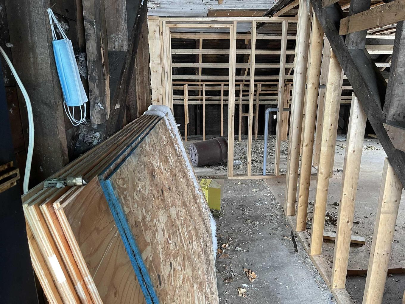 323 South Foord Street, Stellarton, NS