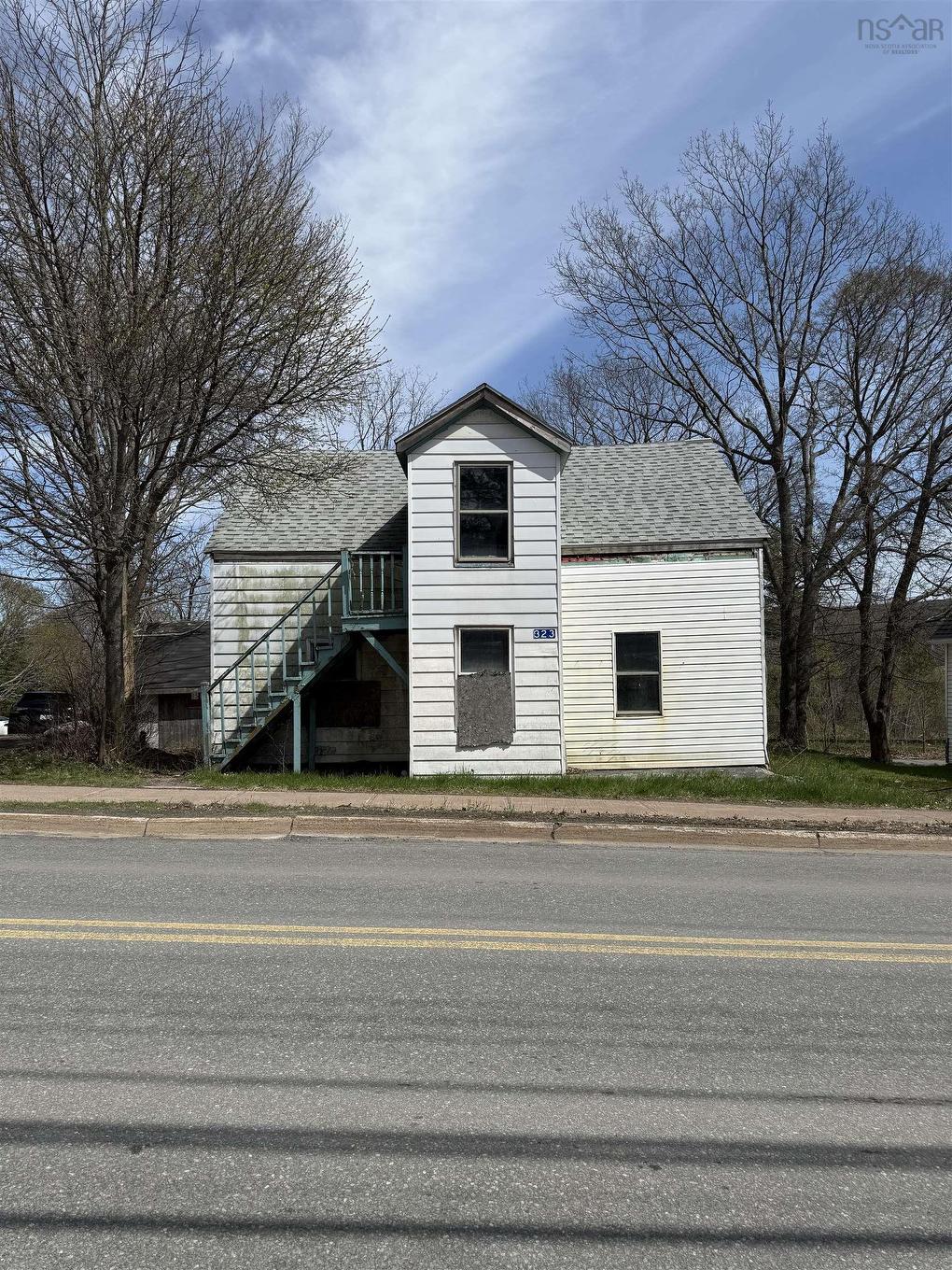 323 South Foord Street, Stellarton, NS