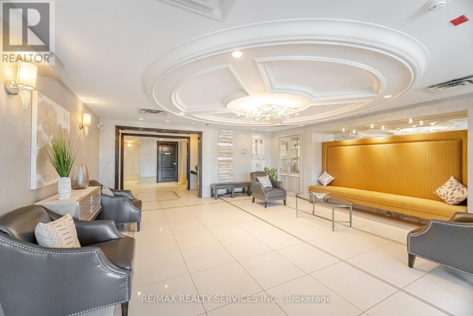 105 - 60 Via Rosedale Way, Brampton, ON - Indoor Photo Showing Other Room