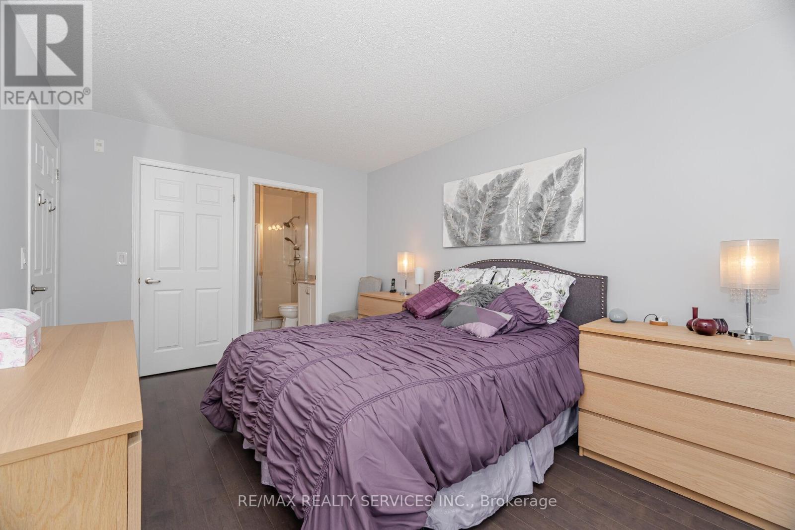 105 - 60 Via Rosedale Way, Brampton, ON - Indoor Photo Showing Bedroom