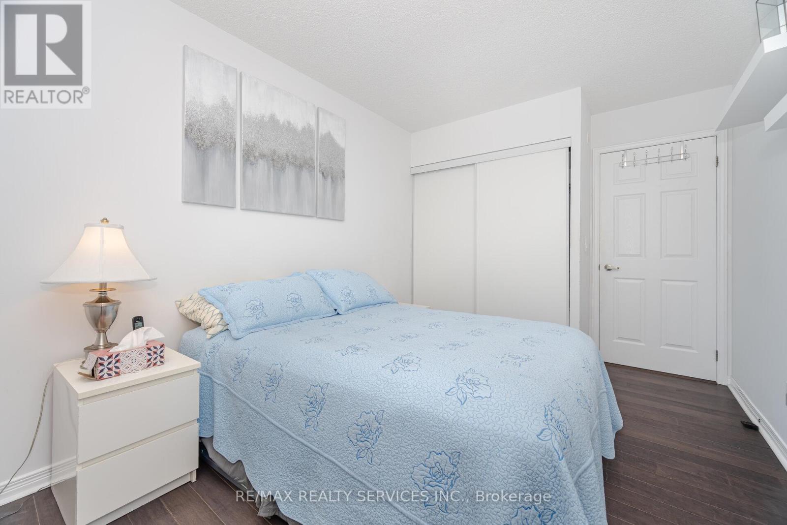 105 - 60 Via Rosedale Way, Brampton, ON - Indoor Photo Showing Bedroom