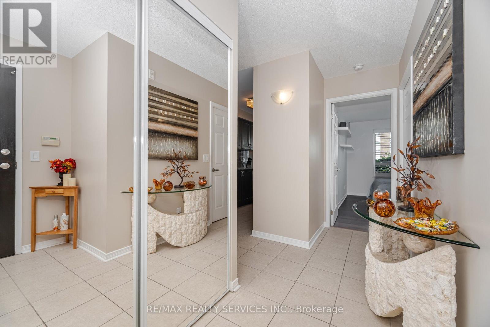 105 - 60 Via Rosedale Way, Brampton, ON - Indoor Photo Showing Other Room