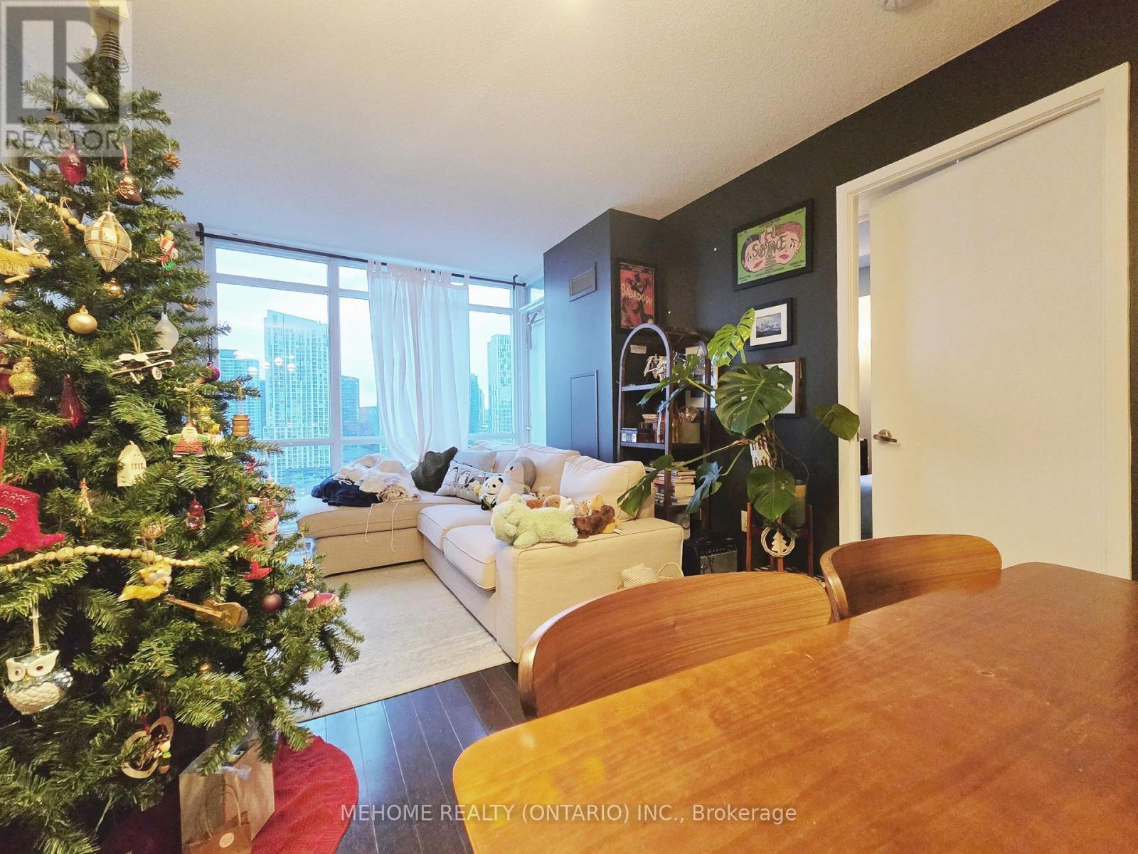 2302 - 11 Brunel Court, Toronto, ON - Indoor Photo Showing Dining Room