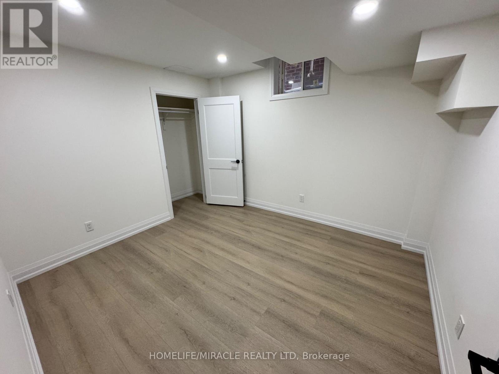 79 Cedarholme Avenue, Caledon, ON - Indoor