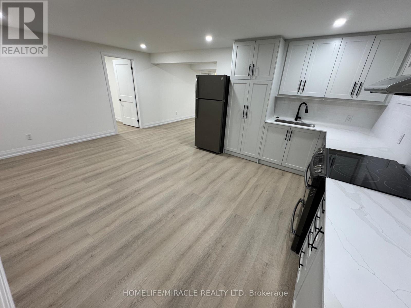 79 Cedarholme Avenue, Caledon, ON - Indoor