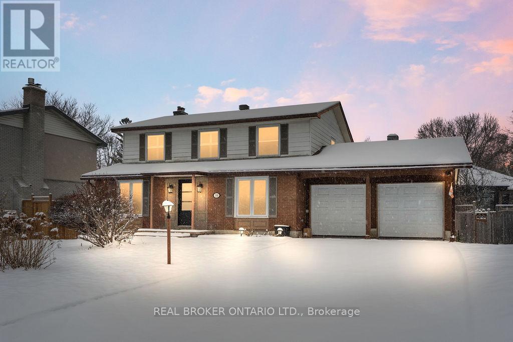 Double Car Garage | Parking for 8 Cars - 99 Queensline Drive, Ottawa, ON - Outdoor