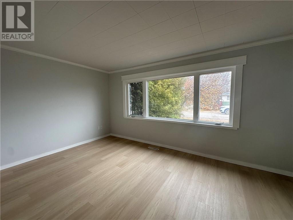 399 James Street, Espanola, ON - Indoor Photo Showing Other Room