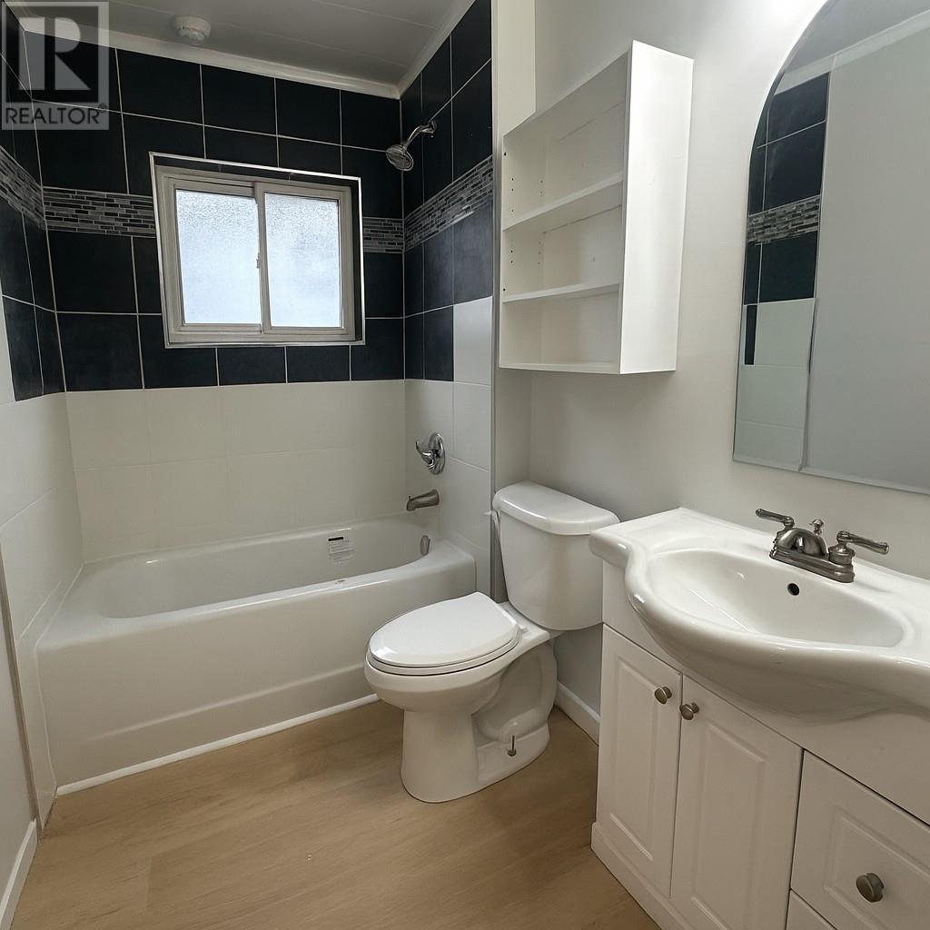 399 James Street, Espanola, ON - Indoor Photo Showing Bathroom