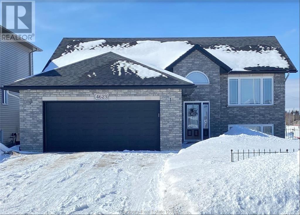 4623 Country Club Drive Unit# Upper, Azilda, ON - Outdoor